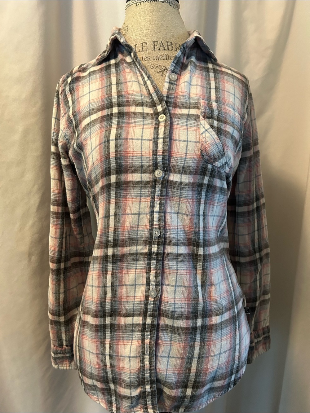 Roxy Plaid Button-Down Flannel Shirt in Pink, White, Gray